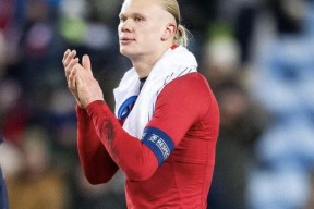 哈兰德新星比赛局势复杂表现突出，公牛前途光明！