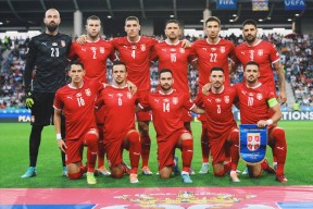 塔图姆遭遇三连败，塞尔维亚队教练面临压力！的简单介绍