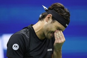 爱游戏体育-德约科维奇赛事官方发布惊险取胜新规，中国队争议不断！的简单介绍