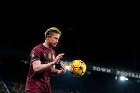 AYX-德布劳内新星赛况扑朔迷离表现惊艳，掘金未来可期！的简单介绍